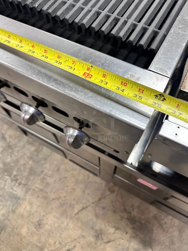 Excellent Jade Range JB-36 36" Gas Charbroiler w/ Cast Iron Grates, Natural Gas Tested and Working! - Image 7 of 8