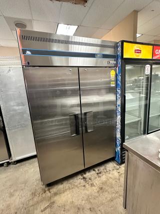 Excellent Everest Commercial Two Door Freezer 115Volt Tested and Working!