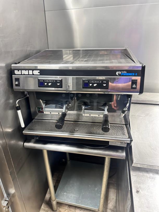 Nice UNIC TW.PHOENIX-R Espresso Machine, 2 Group Heads 220volt Tested and Working! - Image 2 of 9