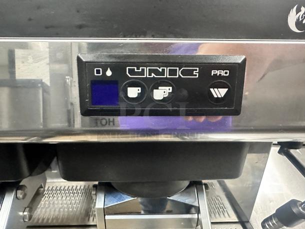 Nice UNIC TW.PHOENIX-R Espresso Machine, 2 Group Heads 220volt Tested and Working! - Image 8 of 9