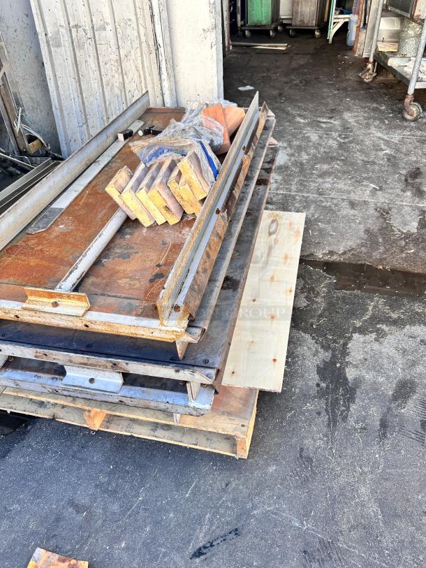 Reed Oven Company  Model #5-26x56 Revolving 5-sShelf Gas Oven 15 pan Capacity 180,000 BTU Tested and Working! - Image 5 of 9