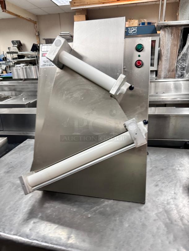 Excellent Doyon DL18DP 18" Countertop Two Stage Dough Sheeter - 120V, 1/2 HP Tested and Working! - Image 3 of 6