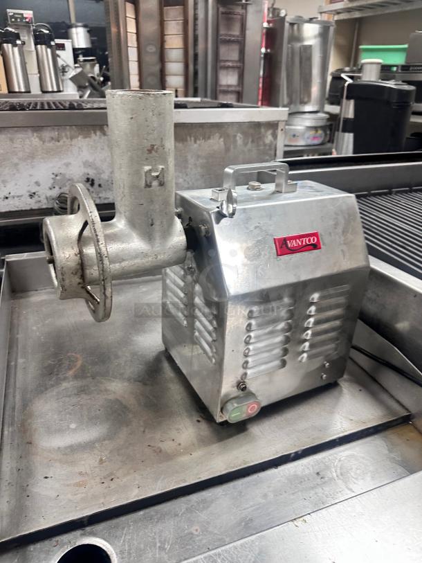 Nice Avantco MG12R #12 Meat Grinder 110V, 1 hp Tested and Working! - Image 1 of 7