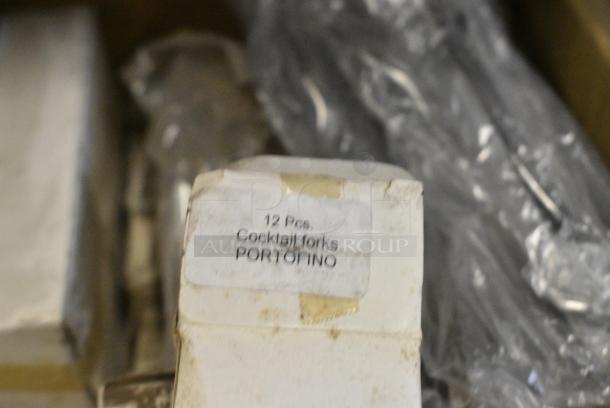 6 BRAND NEW! Boxes Including Cocktail Forks, Napkins, Knives. 6 Times Your Bid! - Image 3 of 9