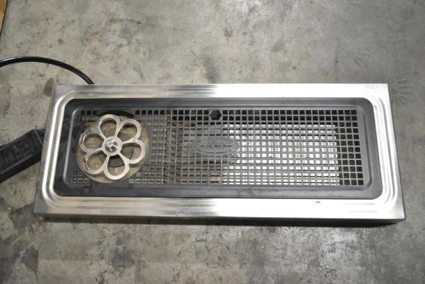 BRAND NEW! Krowne KR-LC2GF-TAP Royal Series Countertop Liquid CO2 Glass Froster With Built In Drink Rail - Image 3 of 6