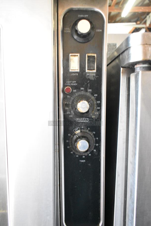 2 Blodgett Stainless Steel Commercial Propane Gas Powered Full Size Convection Oven w/ View Through Doors, Metal Oven Racks and Thermostatic Controls. 2 Times Your Bid! - Image 5 of 8