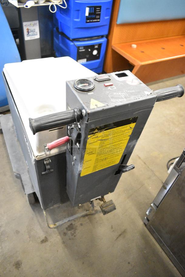 Nilfisk Advance VS 20 Metal Commercial Floor Cleaner. Tested and Does Not Power On - Image 4 of 10