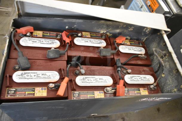 Nilfisk Advance VS 20 Metal Commercial Floor Cleaner. Tested and Does Not Power On - Image 6 of 10