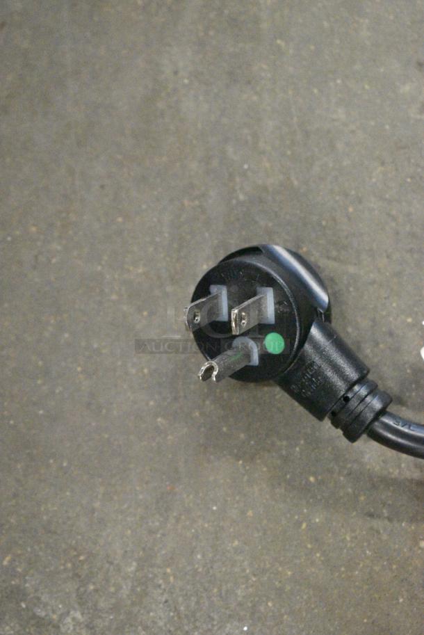 Follett REF5P Stainless Steel Commercial Single Door Cooler. 115 Volts, 1 Phase. Tested and Working! - Image 4 of 6