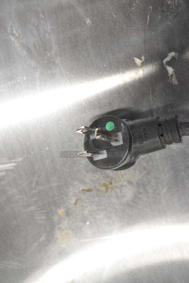 Follett REF4P-00-00 Stainless Steel Commercial Single Door Cooler. 115 Volts, 1 Phase. Tested and Working! - Image 4 of 6