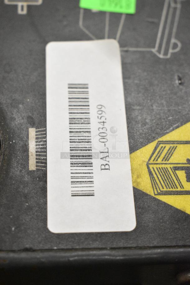 Nilfisk Advance VS 20 Metal Commercial Floor Cleaner. Tested and Does Not Power On - Image 8 of 8