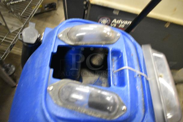 Windsor Clipper CLP12 Carpet Cleaner. 115 Volts, 1 Phase. Tested and Working! - Image 5 of 6