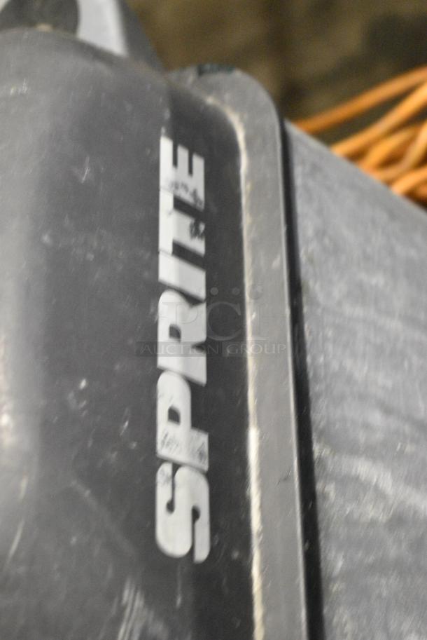 Nilfisk Advance Sprite 16 Floor Cleaner. Tested and Working! - Image 4 of 7