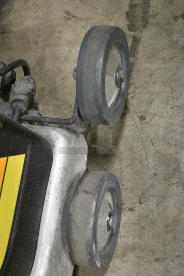 NSS Charger 1500 Floor Cleaner. 115 Volts, 1 Phase. Tested and Does Not Power On - Image 5 of 6