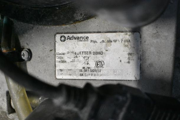 Nilfisk Advance ESFTTER 20HD Floor Cleaner. Tested and Working! - Image 6 of 7