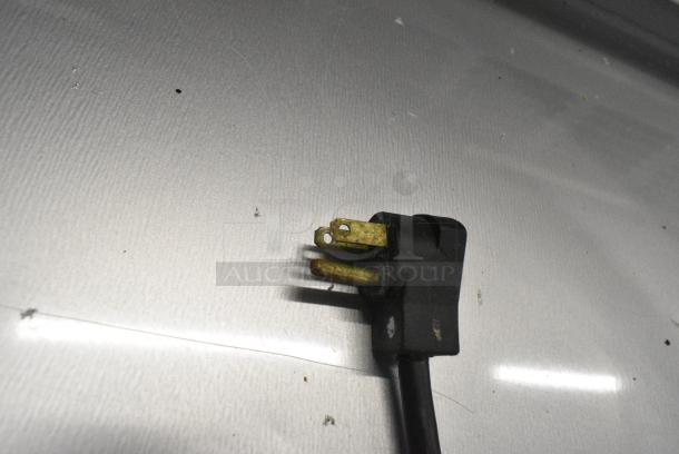 Beverage Air SPE48-18M-ARB Stainless Steel Commercial Prep Table on Commercial Casters. 115 Volts, 1 Phase. Tested and Working! - Image 4 of 7