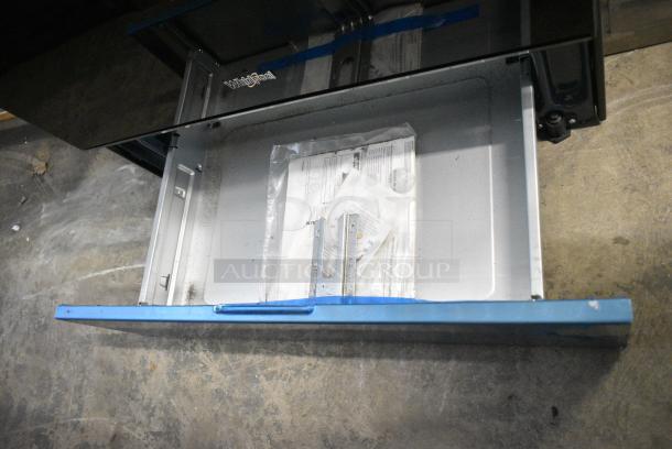 BRAND NEW SCRATCH AND DENT! Whirlpool Stainless Steel 4 Burner Range w/ Convection Oven. - Image 7 of 7