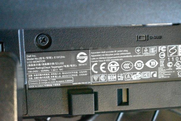 3 Various Dell Computer Monitors Including Two E1912Hc, E2009Wt. 3 Times Your Bid! - Image 4 of 13
