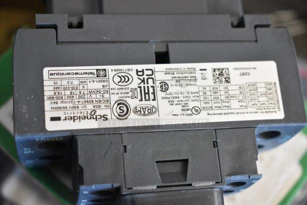 3 BRAND NEW SCRATCH AND DENT! Items Including HP5022355 Alto-Shaam 5022355 Sensor Replacement Kit, HP265073 Henny Penny 65073 Contactor - Square D-24v, HP6004108410 Vulcan 00-410841-00022 Valve,Combination - Nat. 3 Times Your Bid! - Image 6 of 12