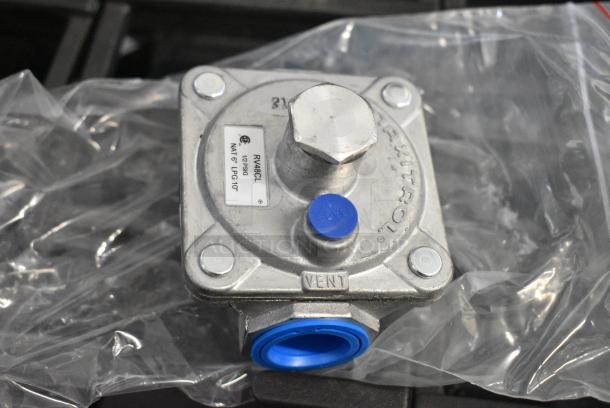 2 BRAND NEW SCRATCH AND DENT! Items Including Lavex 475TCC0605 6 5/8" x 5 1/4" Round Stainless Steel In-Counter Trash Chute with Satin Finish and Box of 4 Legs. 2 Times Your Bid! - Image 4 of 9