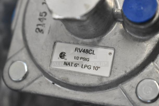 2 BRAND NEW SCRATCH AND DENT! Items Including Lavex 475TCC0605 6 5/8" x 5 1/4" Round Stainless Steel In-Counter Trash Chute with Satin Finish and Box of 4 Legs. 2 Times Your Bid! - Image 5 of 9