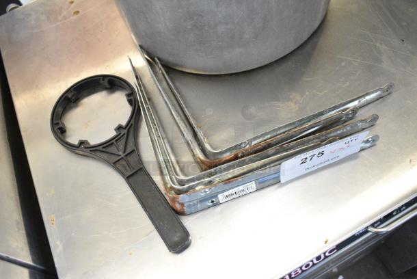 ALL ONE MONEY! Lot of 5 Metal Brackets and 1 Poly Cartridge Holder - Image 1 of 5