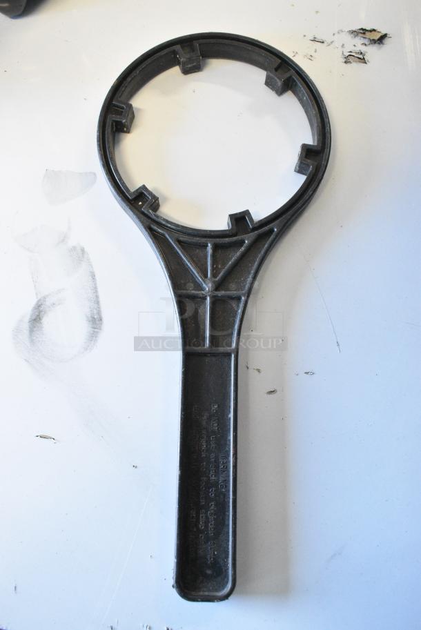 ALL ONE MONEY! Lot of 5 Metal Brackets and 1 Poly Cartridge Holder - Image 2 of 5