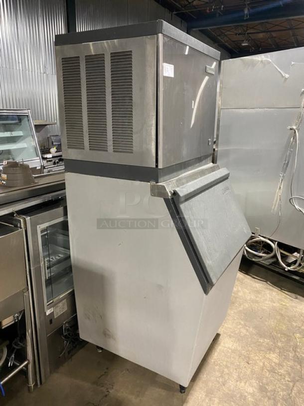 Scotsman CM3 Series Commercial Stainless Steel Ice Making Machine Head! Model: CME506AS-1F SN: 698405-03S! 115V 1 Phase! With Scotsman Commercial Ice Bin Underneath! Model: HTB555 SN: 703213-03S! On Legs! - Image 2 of 11