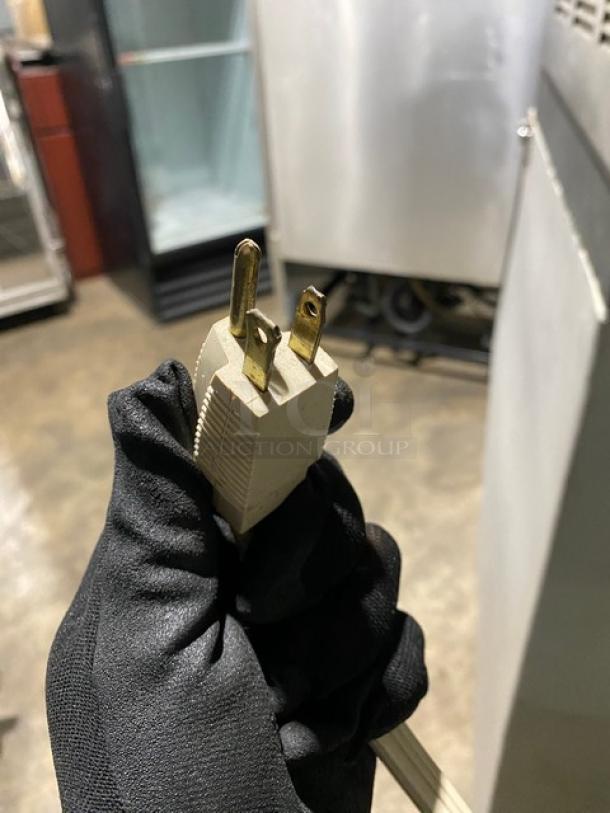 Scotsman CM3 Series Commercial Stainless Steel Ice Making Machine Head! Model: CME506AS-1F SN: 698405-03S! 115V 1 Phase! With Scotsman Commercial Ice Bin Underneath! Model: HTB555 SN: 703213-03S! On Legs! - Image 7 of 11