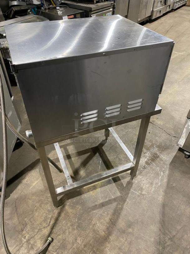 Groen Hyper Steam Series Commercial Stainless Steel Electric Powered Countertop 3 Pan Convection Steamer! With Built In Pan Holding Racks! Model: HY-3E STEAMER SN: 3E28241MS! 208V 3 Phase! On Equipment Stand With Legs! - Image 4 of 10