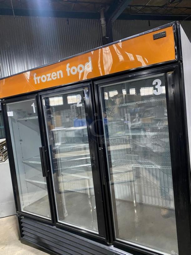 True Commercial Triple Glass Swing Door Reach In Freezer Merchandiser! With Poly Coated Wire Racks! Model: GDM-72F SN: 7352816! 115/208-230V 1 Phase! - Image 12 of 12