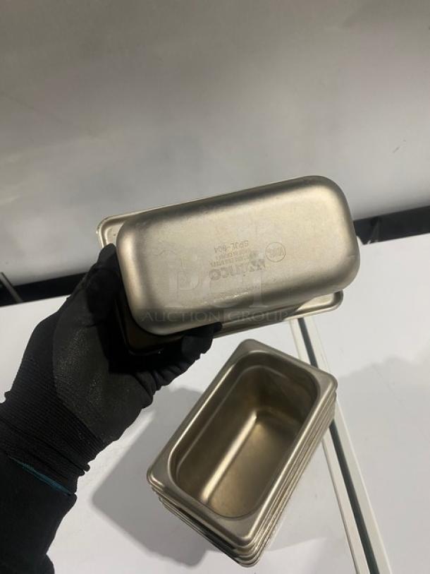 Winco Commercial Stainless Steel Steam Table/Hotel Pans! Model: SPJL-904! 6X Your Bid! - Image 5 of 8
