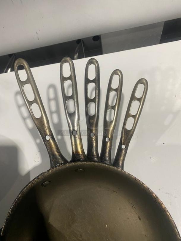 Commercial Non-Stick Frying Pans! 6X Your Bid! - Image 4 of 6