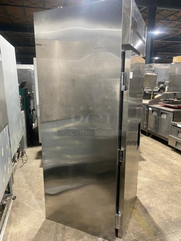 True Commercial Stainless Steel Solid Single Door Reach In Refrigerator! With Truetemp Energy Saver! Model: TR1RRI-1S SN: 7125482! 115V 1 Phase! - Image 4 of 11