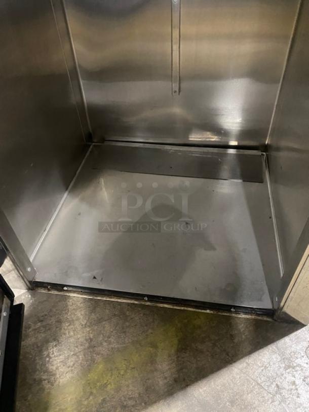 True Commercial Stainless Steel Solid Single Door Reach In Refrigerator! With Truetemp Energy Saver! Model: TR1RRI-1S SN: 7125482! 115V 1 Phase! - Image 8 of 11