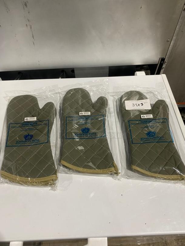 New! Johnson-Rose Commercial Fire Resistant Oven Mitts! 3X Your Bid! - Image 6 of 6