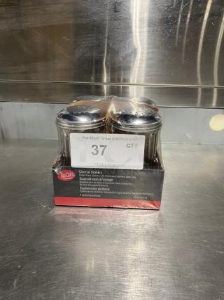 New! Tablecraft Commercial Fluted Glass Shakers! Pack Of 4! With Perforated Stainless Steel Tops!