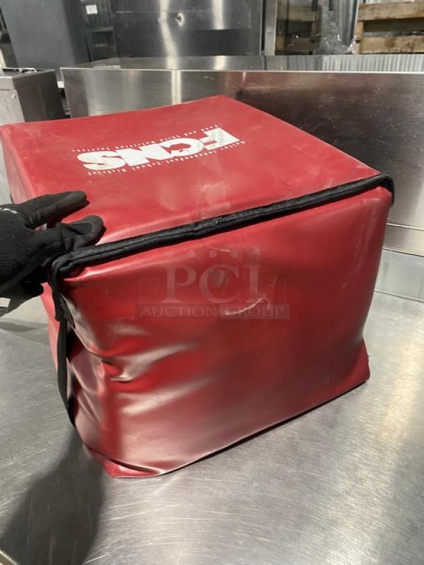 FCNS Style Commercial Insulated Food Carrier Bag! With Holding Straps! - Image 3 of 6