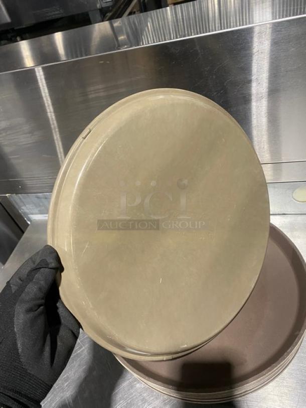 Cambro Camtread Series Commercial Brown Round Serving Trays! 10X Your Bid! - Image 3 of 7