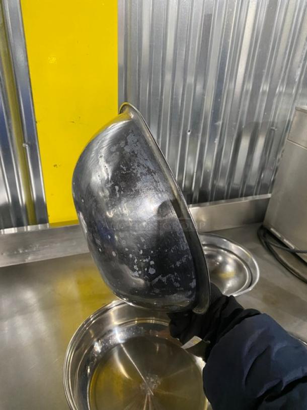Mixed Commercial Stainless Steel Multi-Size Round Mixing Bowls! With Vollrath Commercial Stainless Steel Water Pan! 5X Your Bid! - Image 6 of 11