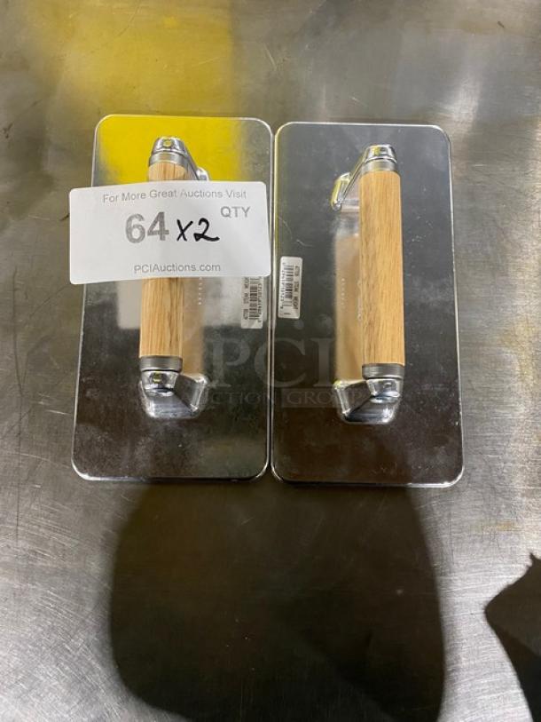 Vollrath Commercial Heavy Duty Cast Aluminum Waffle Patterned Steak Weights! With Wooden Handle! Model: 47709! 2X Your Bid! - Image 1 of 6