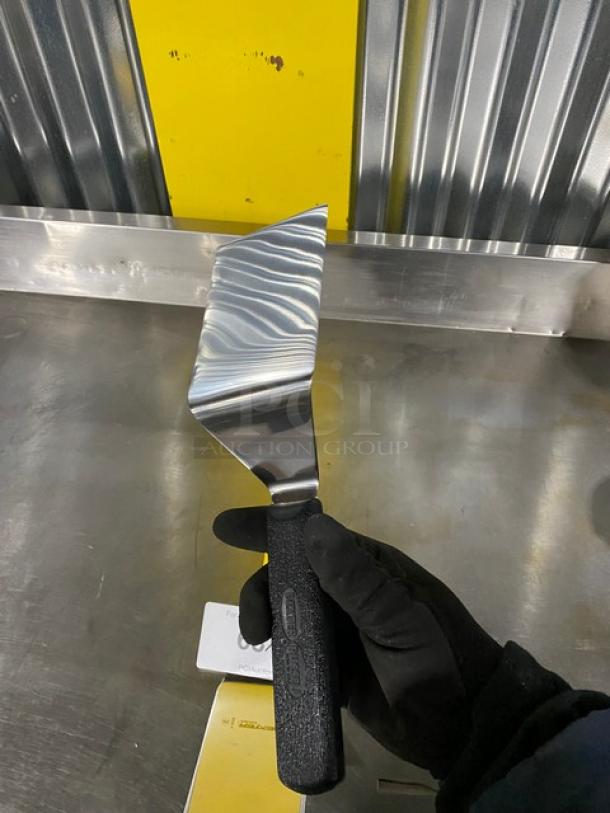 Dexter Commercial Stainless Steel Sani-Safe Hamburger/Steak Turners! With Polypropylene Grip Handle! 2X Your Bid! - Image 3 of 8