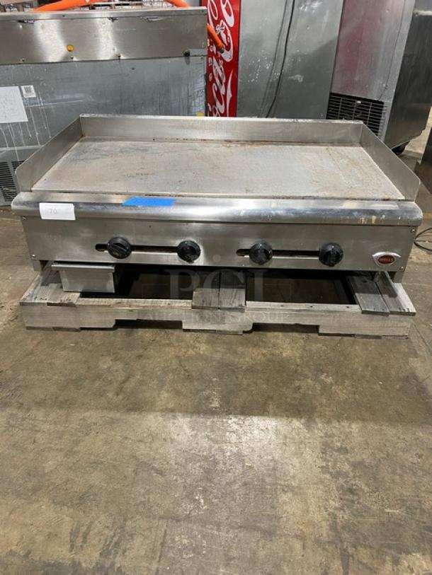 Wells Commercial Stainless Steel Natural Gas Powered Countertop Flat Griddle! With Back & Side Splash! With Thermostatic Controls! On Legs! - Image 1 of 11