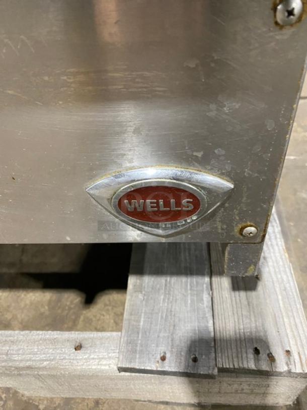 Wells Commercial Stainless Steel Natural Gas Powered Countertop Flat Griddle! With Back & Side Splash! With Thermostatic Controls! On Legs! - Image 9 of 11
