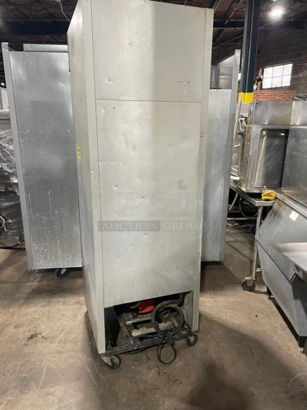 True Commercial Stainless Steel Solid Single Swing Door Reach In Refrigerator! With Poly Coated Wire Racks! Model: T-23 SN: 1-2915360! 115V 1 Phase! On Casters! - Image 3 of 9