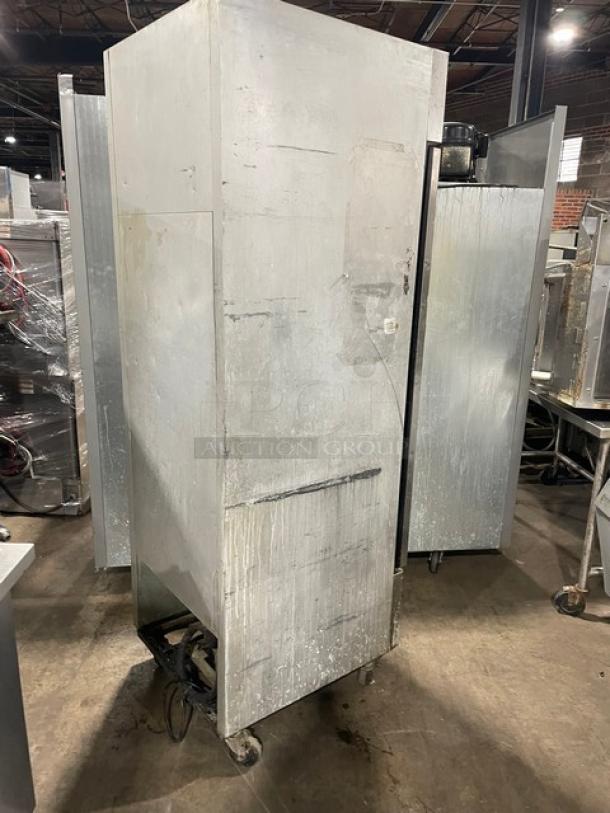 True Commercial Stainless Steel Solid Single Swing Door Reach In Refrigerator! With Poly Coated Wire Racks! Model: T-23 SN: 1-2915360! 115V 1 Phase! On Casters! - Image 4 of 9