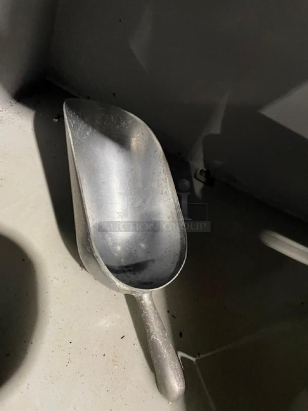 Maxx Ice Commercial Stainless Steel Full Dice Ice Making Machine Head! Model: MIM452 SN: 1307045200076! 115V 1 Phase! With Cornelius Commercial Stainless Steel Ice Bin! With Top-Hinged Front Open Lift Style Door & Ice Scooper! On Legs! All One Money! - Image 6 of 13