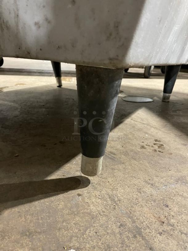 Maxx Ice Commercial Stainless Steel Full Dice Ice Making Machine Head! Model: MIM452 SN: 1307045200076! 115V 1 Phase! With Cornelius Commercial Stainless Steel Ice Bin! With Top-Hinged Front Open Lift Style Door & Ice Scooper! On Legs! All One Money! - Image 12 of 13
