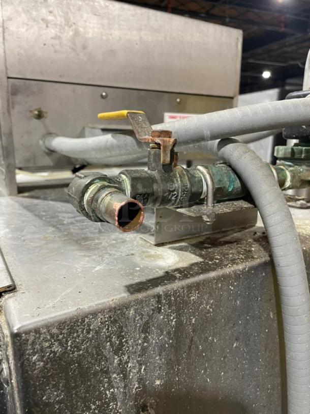 Custom Commercial Stainless Steel Dish Washing Station! With Commercial Heavy Duty Ware Washing Machine! With Full Size Peg Racks! With Left Side Drain Board/Single Bay Sink! With Right Side Drain Board! With Back Splash!  On Legs! All One Money! - Image 11 of 13