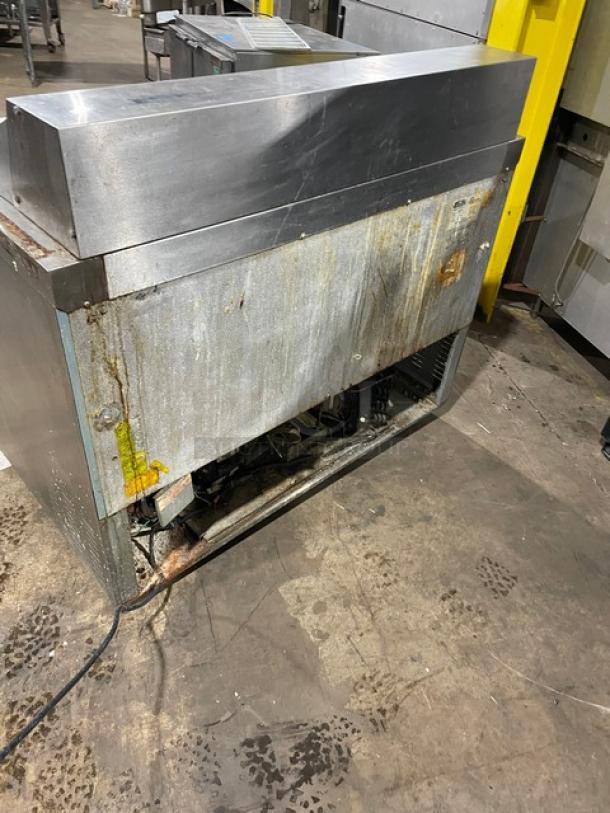 Artic Air Commercial Stainless Steel 2 Door Refrigerated Bain Marie Style Mega Top Salad/Sandwich Prep Table! With Poly Coated Wire Racks! Model: AST48R SN: 6032044! 115V 1 Phase! On Casters! - Image 3 of 9